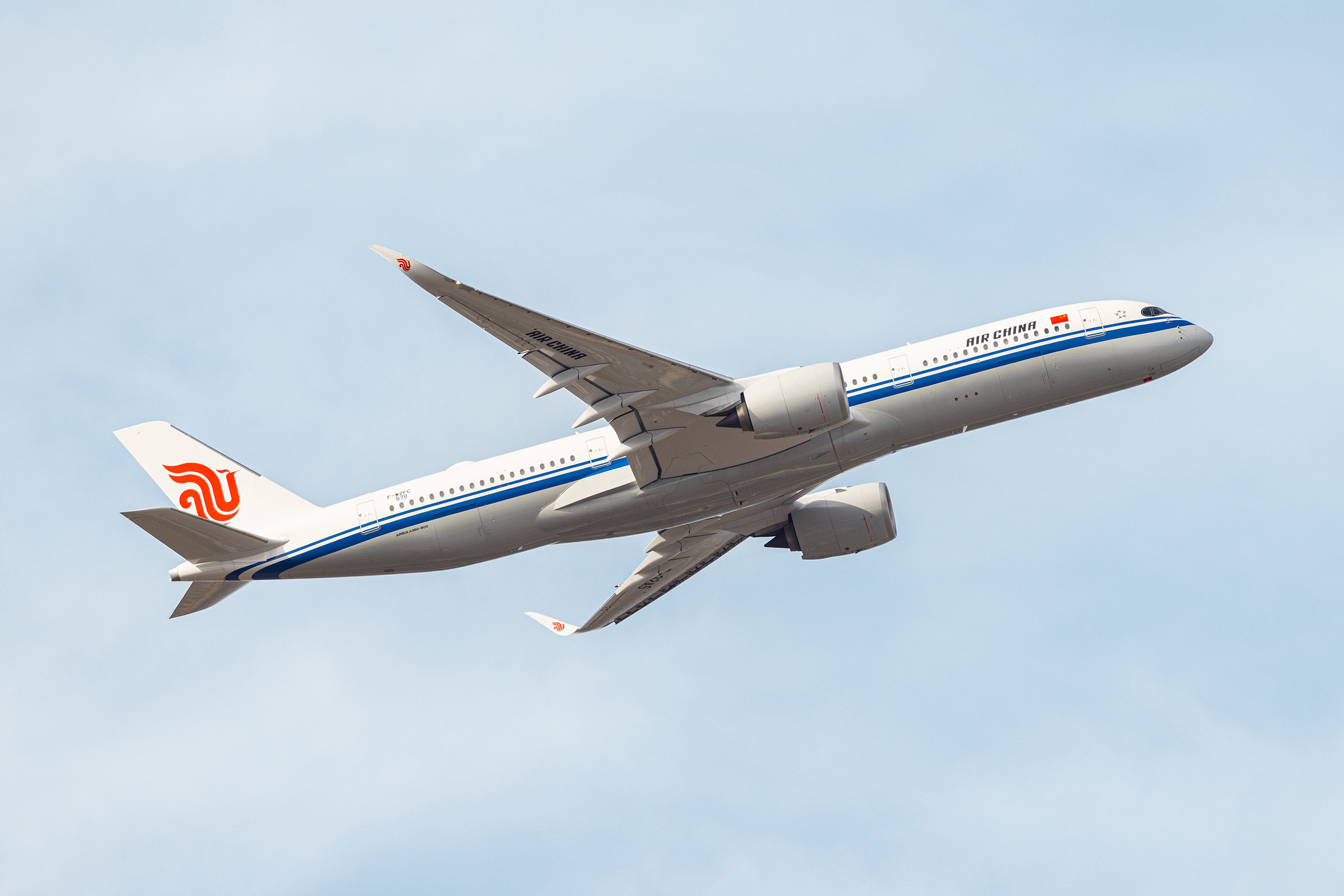 2022-09-08_A350-941_AirChina_(F-WZFC)_(Toulouse:Chateauroux)_Toulouse_airport